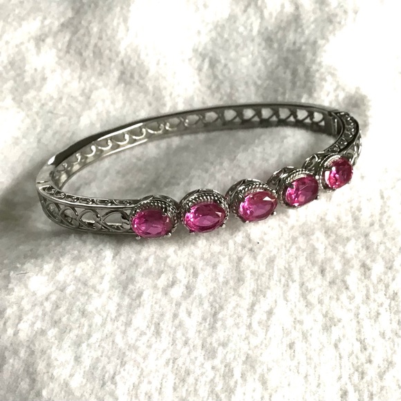 Hot Pink Quartz Bangle in Stainless Steel With Hearts Design - Picture 1 of 4